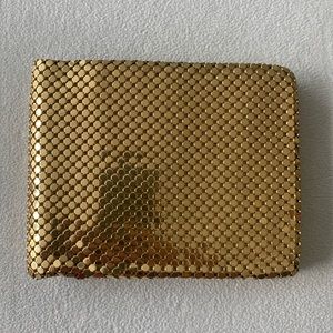 Vintage 80s Whitting and Davis gold mesh wallet